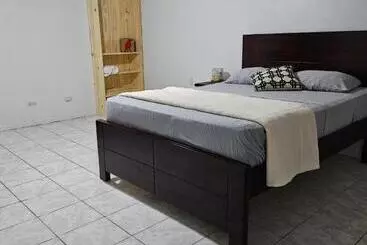 Pensjonat Hostal Urbano