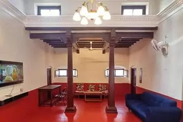 Hostel Xplorest