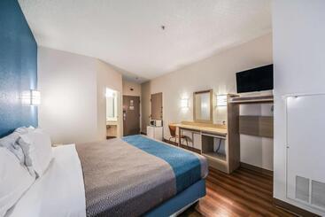 Motel 6 New Braunfels