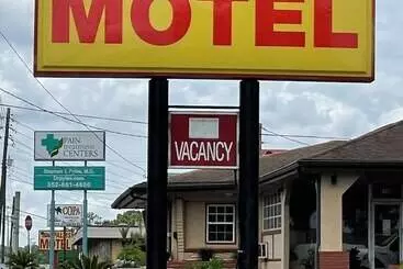 Shangri La Motel