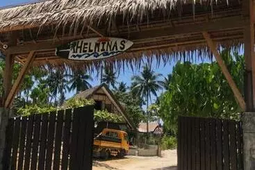 تختخواب و صبحانه Le Frob Beachfront Attic Room   Helminas