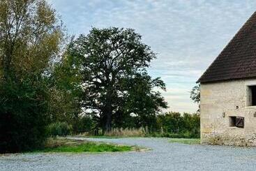Pensió Chambres D’hôtes Autonomes Le Domaine Neuf Morlac