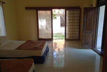 膳宿费 Oemah Bajangan To The Beach