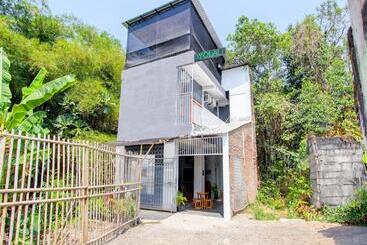 Oyo 93188 Soren Hotel And Coffee