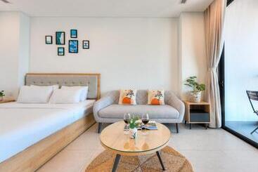 Scenia Bay Nha Trang Apartment With Sea View