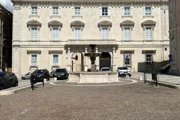 Bed and Breakfast Palazzo Pica Alfieri Alloggio Del Cocchiere