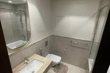 هتل آپارتمان ابراج ايون