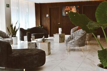 فندق Hvh By Yaxché