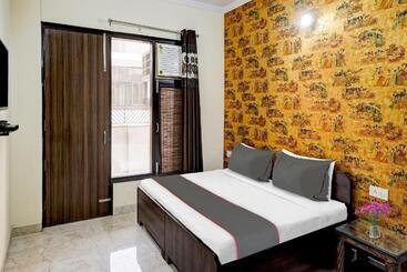 Hotel Loom Stay Prince Villa