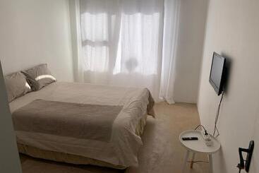 پانسیون Teya Travellers Accommodation