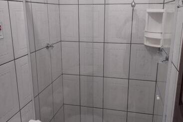 ユースホステル Pousada Caravelas Centro De Paraty