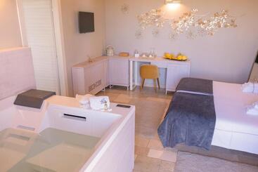 فندق Room Zenzero Hydro