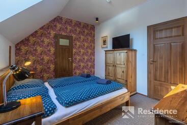 Bed and Breakfast 3 Domky