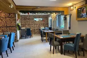 Hotelli Villa Ivan & Petar