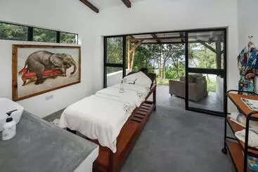 Hotel Adrift River Club