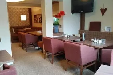 ホテル Garni Restaurant Kaminstube