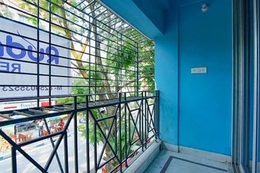 هتل Fabexpress Yatika Residency