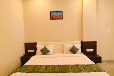 Hotel Veer Palace