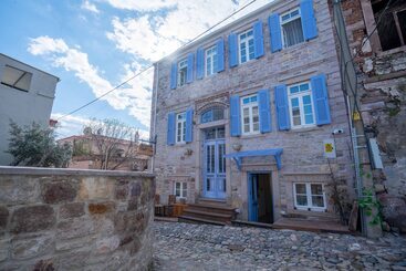 پانسیون Cunda Alesta Otel