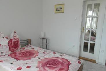 호텔 Lijoli Lounge Vendégház