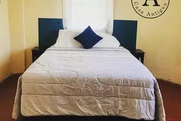 پانسیون Hostal Casa Antigua Santa Ana