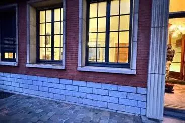 Bed & Breakfast Ces Home