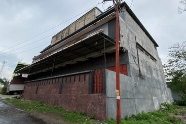 هتل Oyo 93532 Kost Nian Syariah