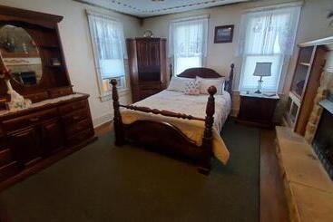 Bed and Breakfast The Miners’ Lodge