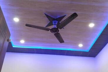 Pension Saroja Paying Guest House