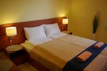 Hotel Lago Apartamenty I Pokoje