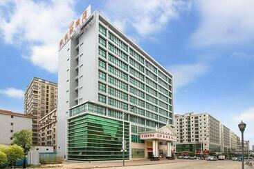 Hotel Vienna Classic Shenzhen Longhua Bus Station