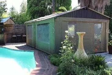 Pension Ukarimu Guest House