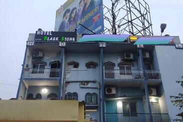 Hotel Black Stone