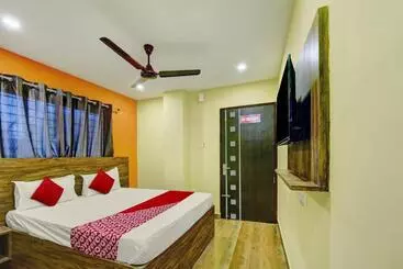 Super Hotel O Jacs Inn