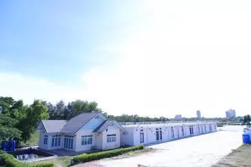 Resort Sunset Village Rayong