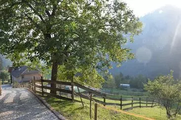 ベッドアンドブレックファースト Agriturismo Athabaska