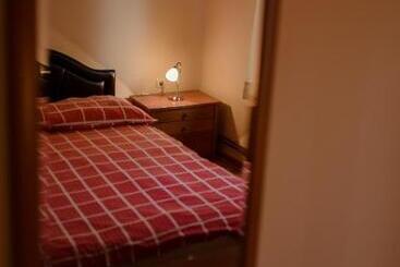 تختخواب و صبحانه Apartmani Park Kod Novice