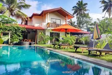 Hotelli Villa 26 Weligama