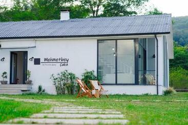 Otel Mehmetbey çaka