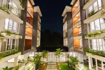 アパートホテル Carnival De Goa