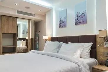 هتل Sunflower Residence Victoria Island