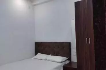 Pensione Anshuman Guest House