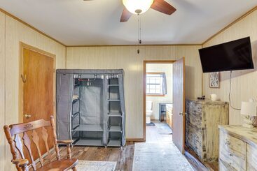 Brodies Landing Cottage ~ Half Mi To Lick Creek!