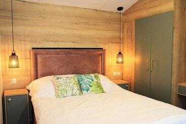 Luxury 2 Bed Holiday Lodge Near Bude & Widemouth