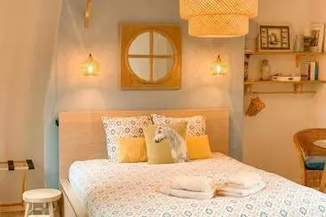 Majatalo Clementines House Honfleur