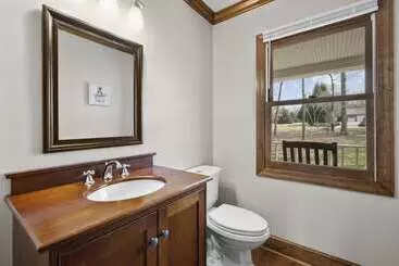 کلبه Porch Paradise By Avantstay New Pool, Firepit