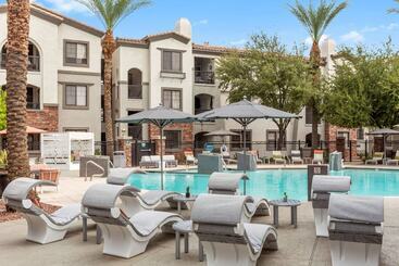 Two Cozysuites Apartment Downtownchandler