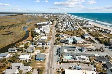 Hotelli Loggerhead Inn & Suites