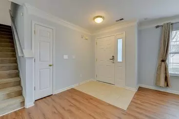 Mökkimajoitus Charlotte Home ~ 11 Mi To Downtown!