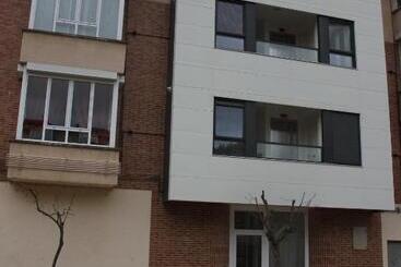 Pensão Apartamento Sanguesa